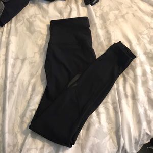 Lululemon special edition Wunder Unders